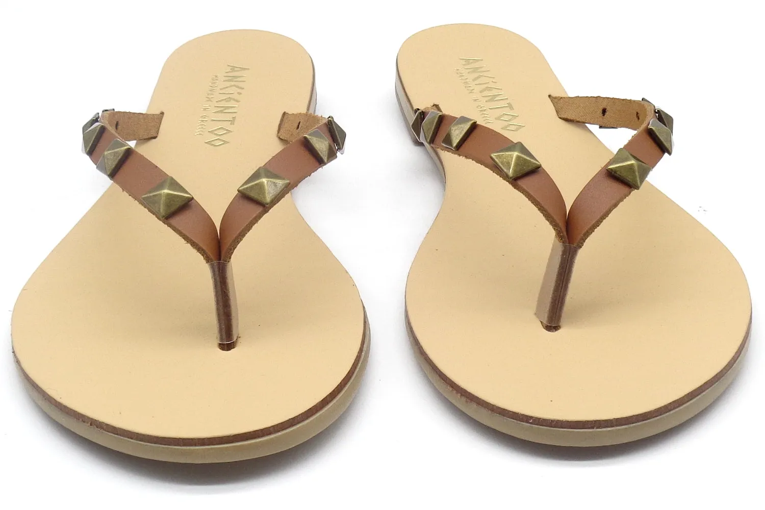 Ancientoo Flip Flops Astraea