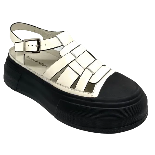 Askery - Off white/black