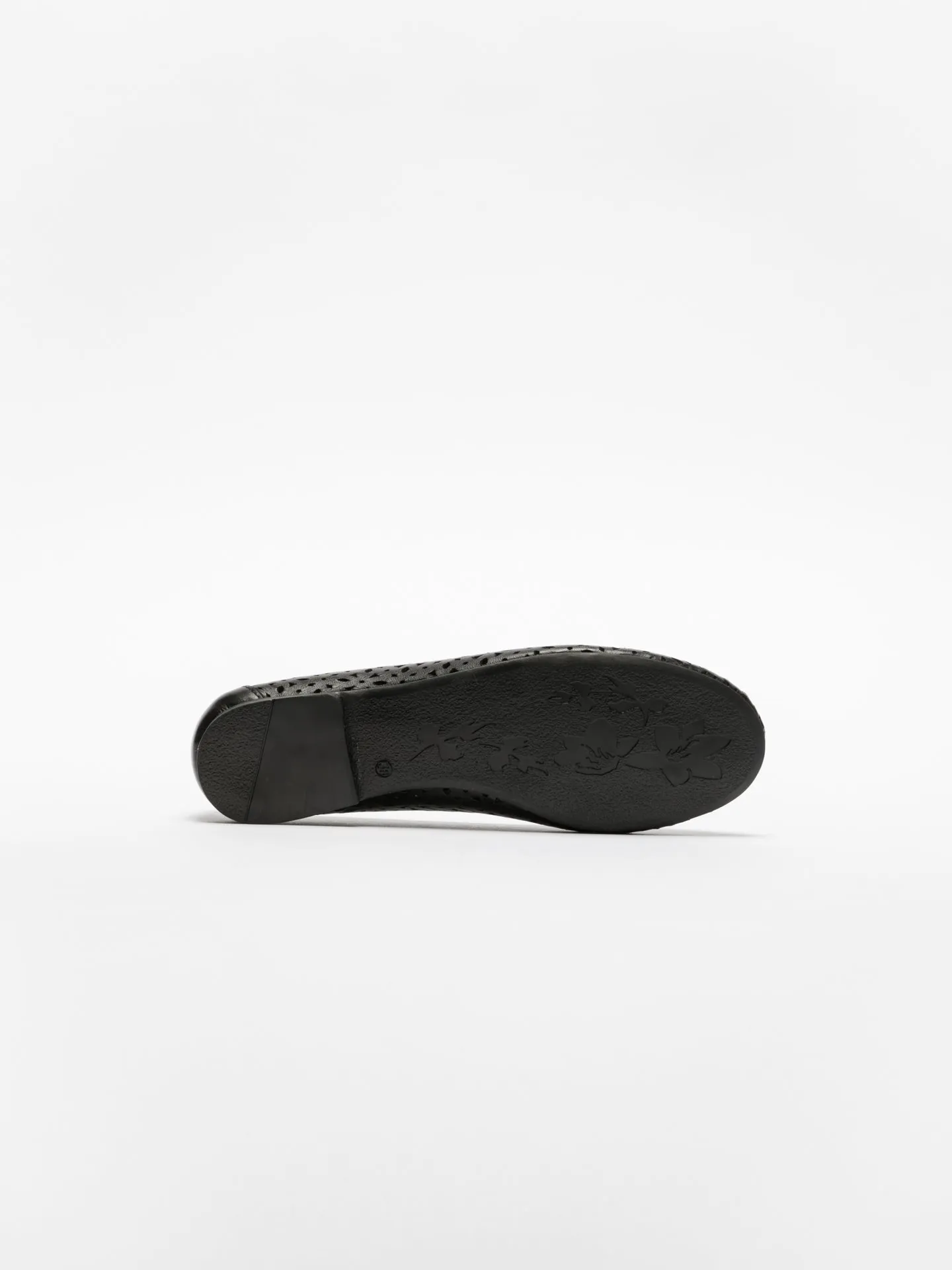 Black Classic Ballerinas