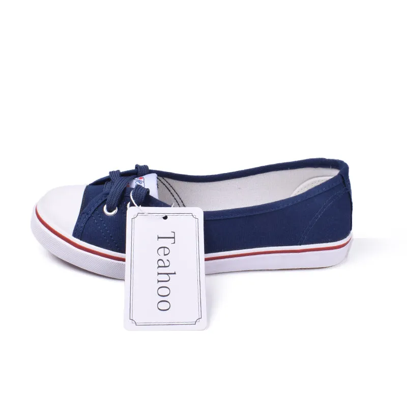 Casual Breathable Flat Slip On Canvas Shoe