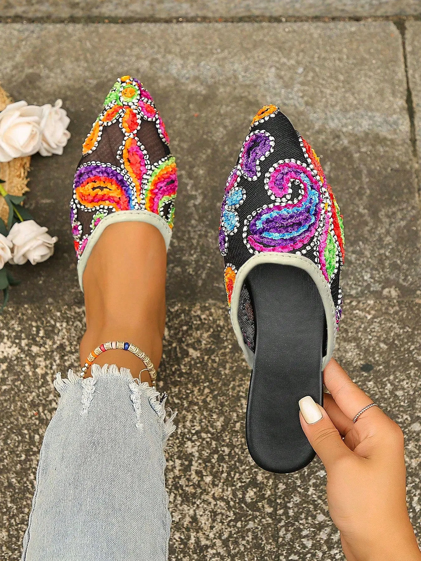 Fashion Flats For Women, Colorblock Embroidery Detail Point Toe Flat Mules