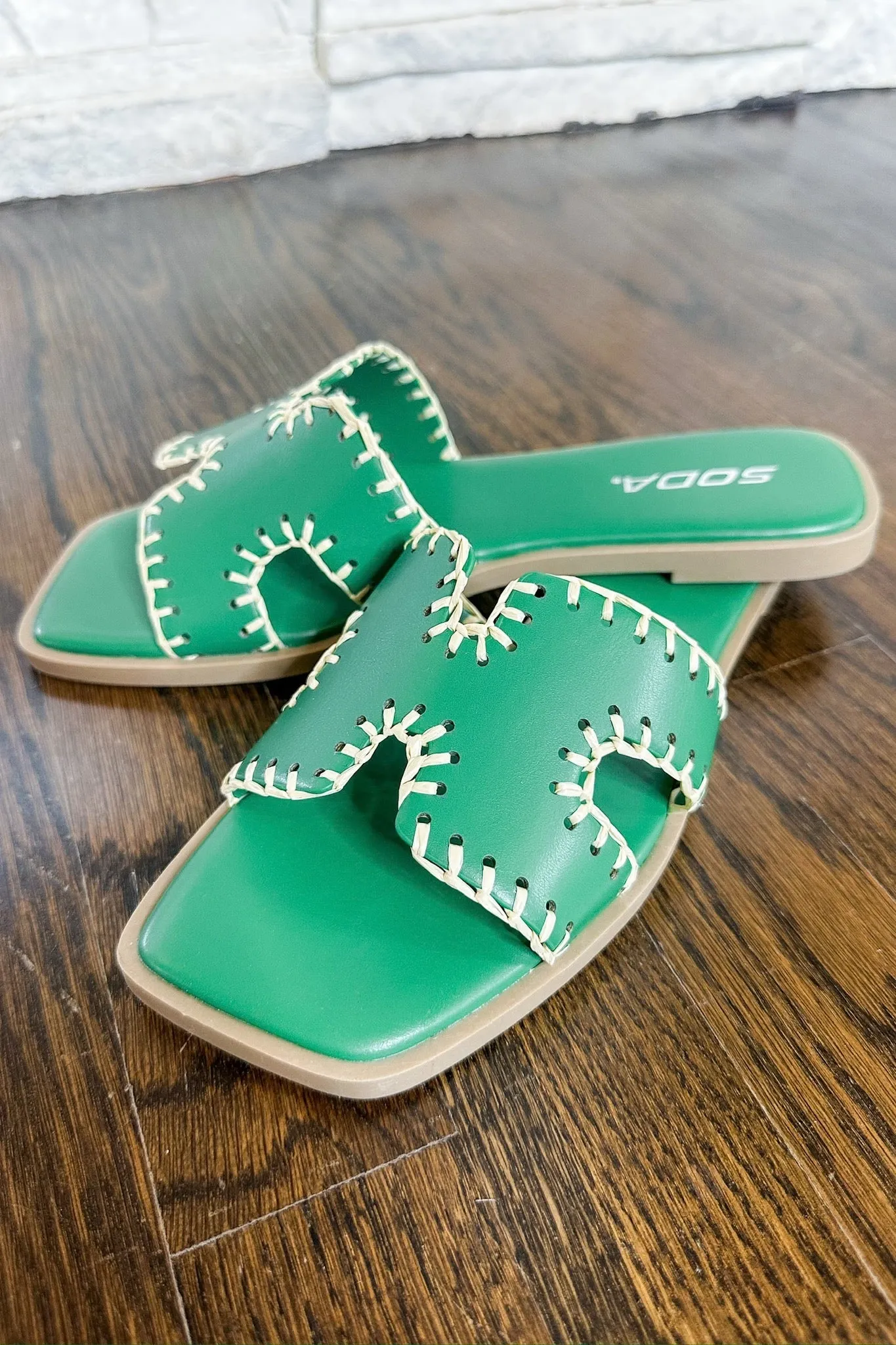 Raffia Stitch Trim H Band Flat Sandal in Green