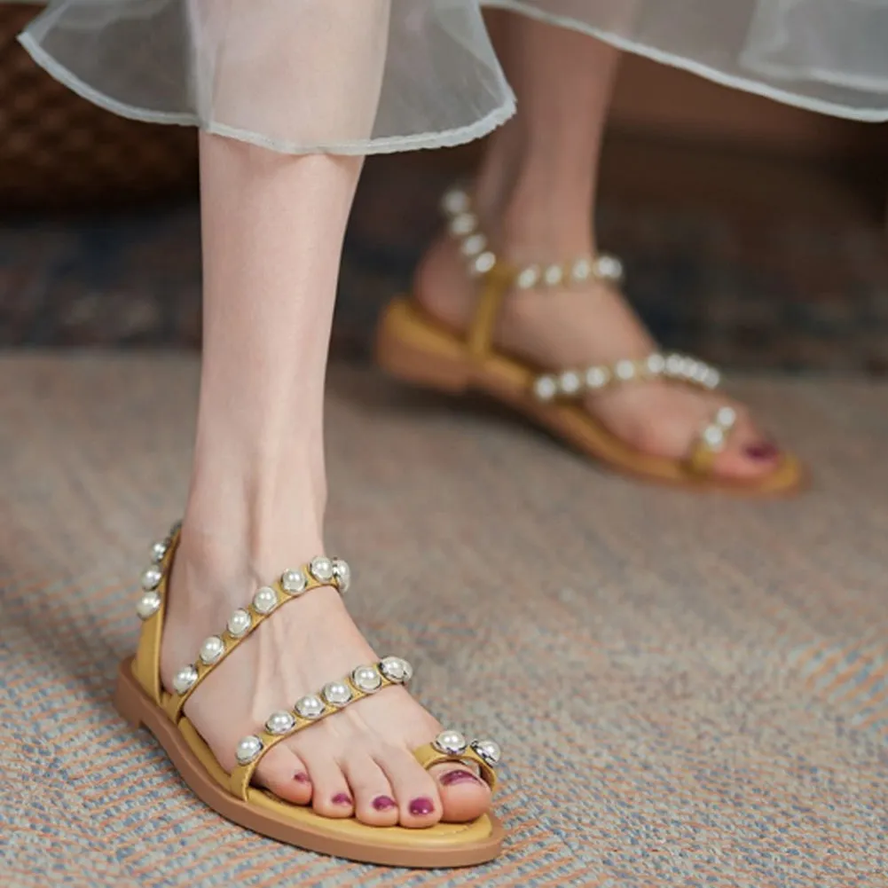 ROUND TOE FLAT PEARL SANDALS