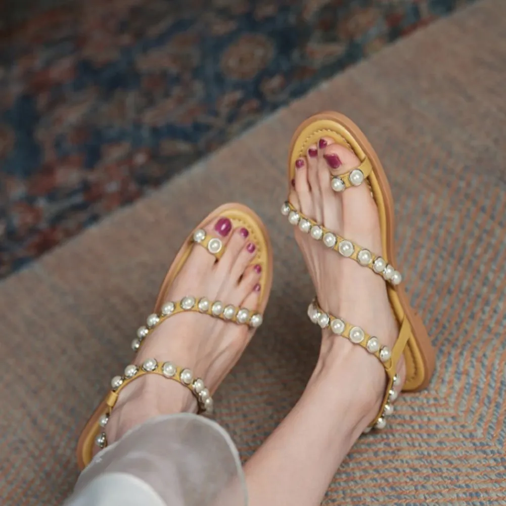 ROUND TOE FLAT PEARL SANDALS