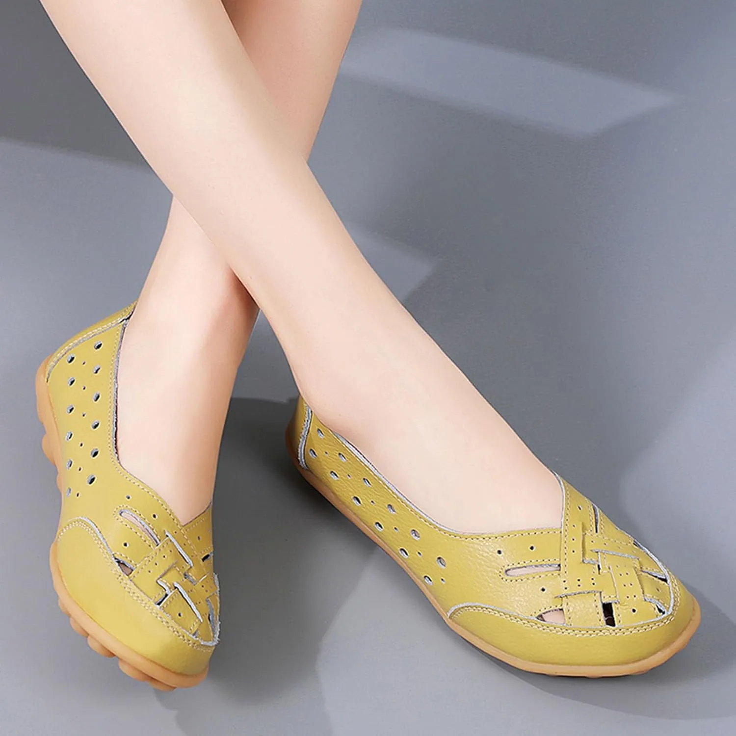 Women’s Ballet Flat Fashion Sandal with Breathable Eyelets Mary Jane Flats Round Toe Dress Leather Shoes Slip on Flat